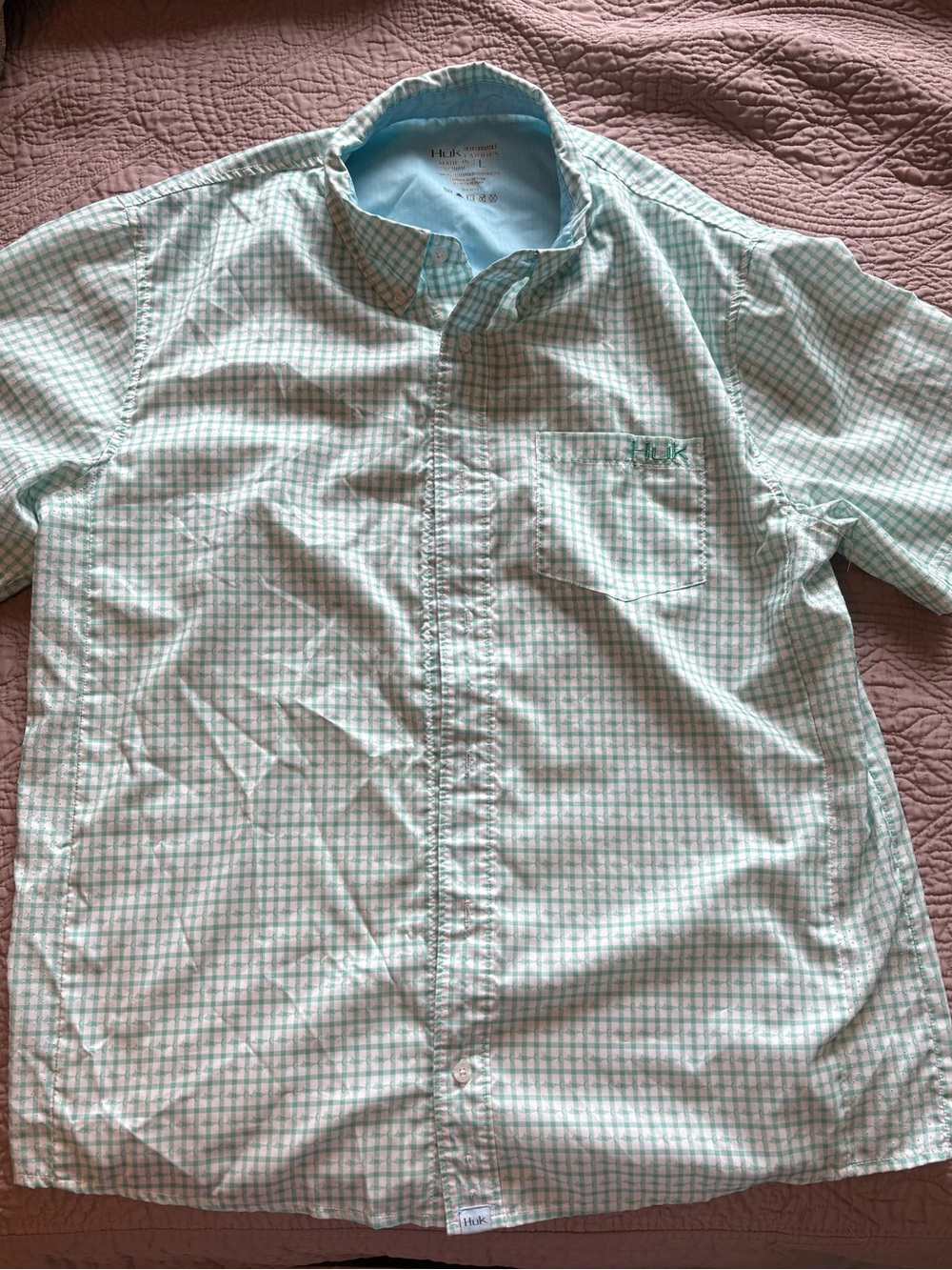 Huk Men’s Short Sleeve Plaid Button-Down Shirt - Light Blue & White